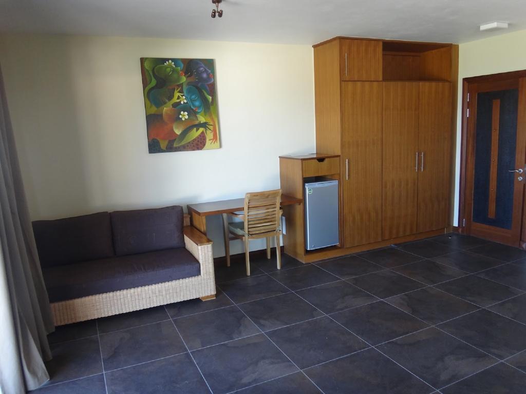 לה מורנה Happy Days Guest House מראה חיצוני תמונה
